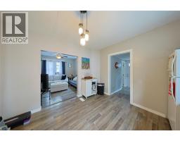 414 DAVIS STREET - 5