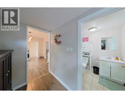 414 DAVIS STREET - 7