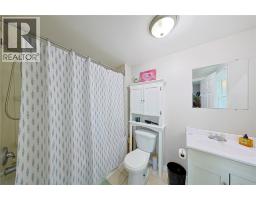 414 DAVIS STREET - 9