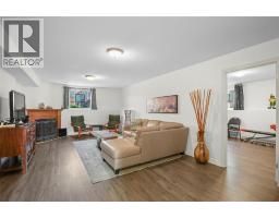 4026 Applewood DRIVE - 25