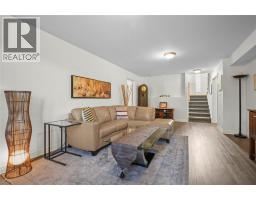 4026 Applewood DRIVE - 28