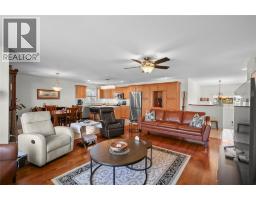 4026 Applewood DRIVE - 9