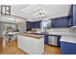 1582 KAREN COURT - 10