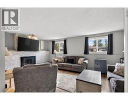 1582 KAREN COURT - 21