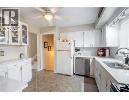 346 BRENTWOOD CRESCENT - 13