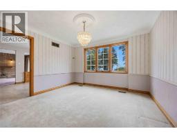 2088 LAKESHORE ROAD - 11
