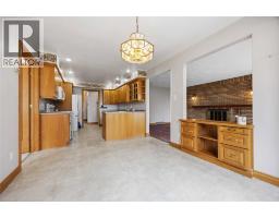 2088 LAKESHORE ROAD - 14