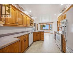 2088 LAKESHORE ROAD - 18