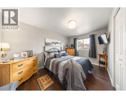 671 NELSON STREET - 14