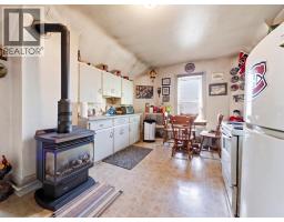 394 Palmerston STREET South - 5
