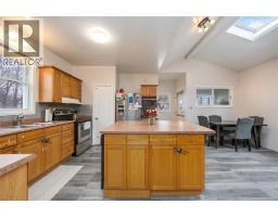 260 MITTON STREET South - 7