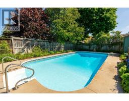 635 Highbury PARK - 30