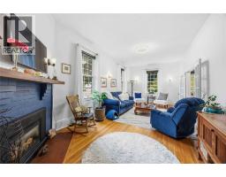 304 BROCK STREET North - 11