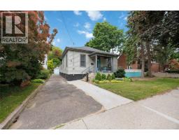 304 BROCK STREET North - 2
