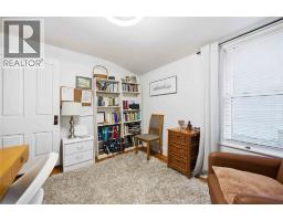 304 BROCK STREET North - 30