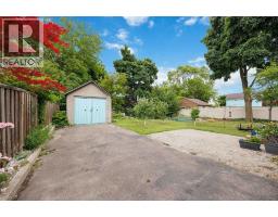 304 BROCK STREET North - 38