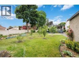 304 BROCK STREET North - 40