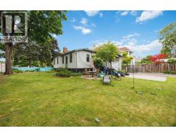 304 BROCK STREET North - 42