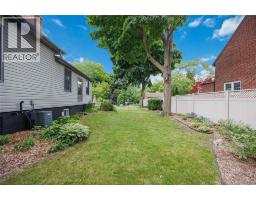 304 BROCK STREET North - 45