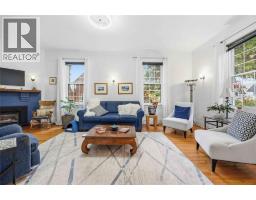 304 BROCK STREET North - 6