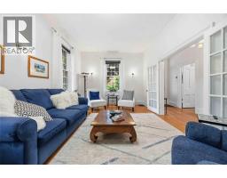 304 BROCK STREET North - 7