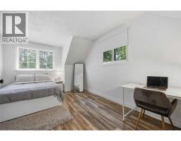 26 ARTHUR STREET - 25