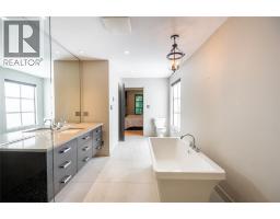 1354 BLACKWELL ROAD - 15