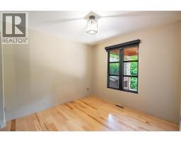 1354 BLACKWELL ROAD - 17