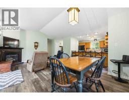 10158 VICTORIA STREET - 12