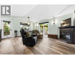 10158 VICTORIA STREET - 13