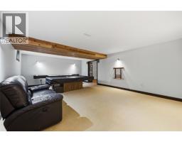 10158 VICTORIA STREET - 28