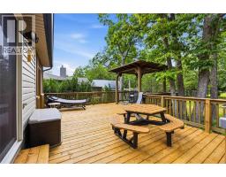 10158 VICTORIA STREET - 34