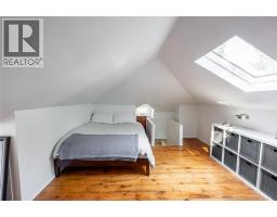 1738 ST CLAIR PARKWAY South - 27
