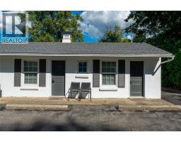 1738 ST CLAIR PARKWAY South - 31