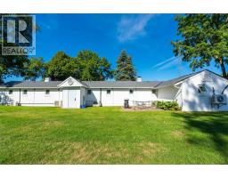 1738 ST CLAIR PARKWAY South - 38