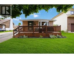 403 Huxley AVENUE - 1