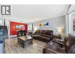 403 Huxley AVENUE - 14