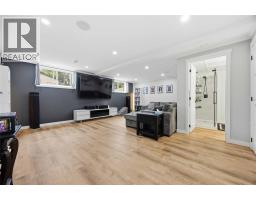 403 Huxley AVENUE - 16