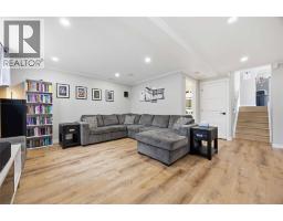 403 Huxley AVENUE - 17