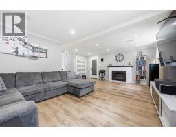 403 Huxley AVENUE - 19