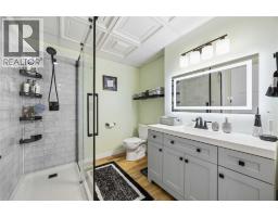 403 Huxley AVENUE - 21