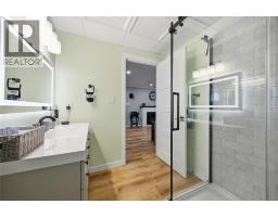 403 Huxley AVENUE - 22