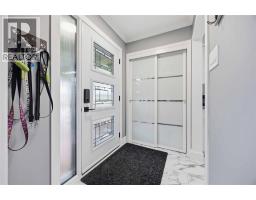 403 Huxley AVENUE - 4