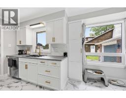 403 Huxley AVENUE - 6