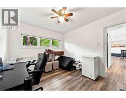 887 MCCAW STREET - 18