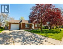 4076 MAPLE STREET - 2