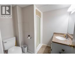 4076 MAPLE STREET - 24
