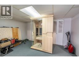 4076 MAPLE STREET - 25