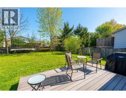 4076 MAPLE STREET - 29