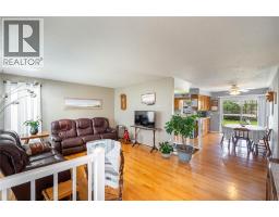 4076 MAPLE STREET - 4